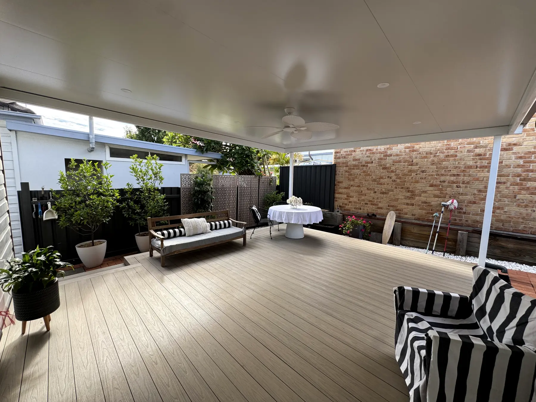 Deck & Cooldek pergola, Merewether — photo 3