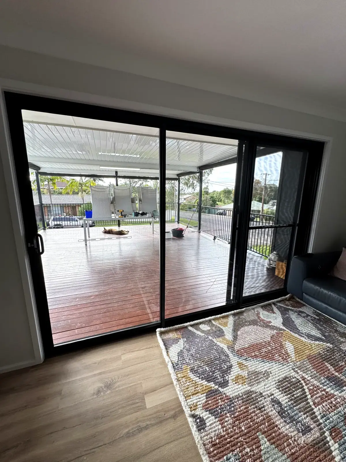 Two bathrooms & stacker door, Mannering Park — photo 3