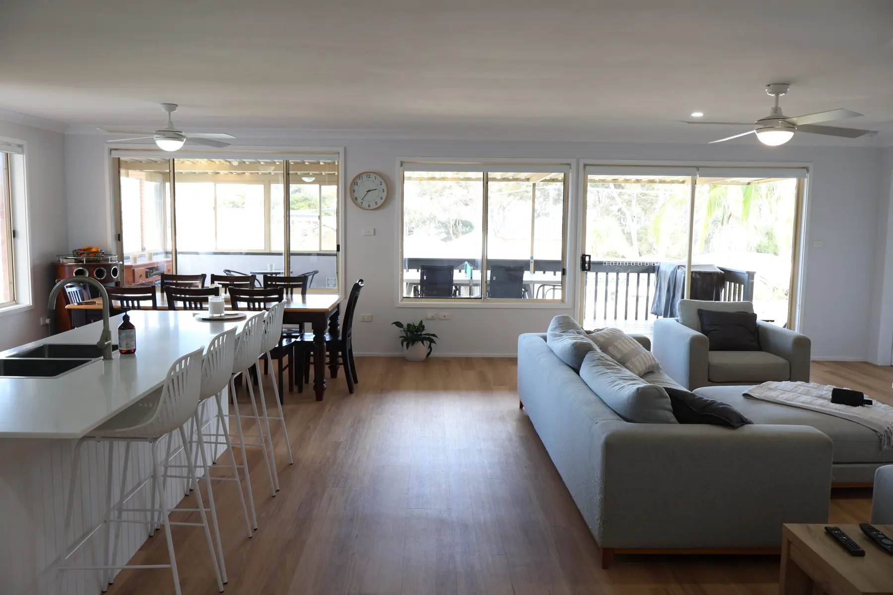 Kitchen, bathroom & laundry, Gorokan