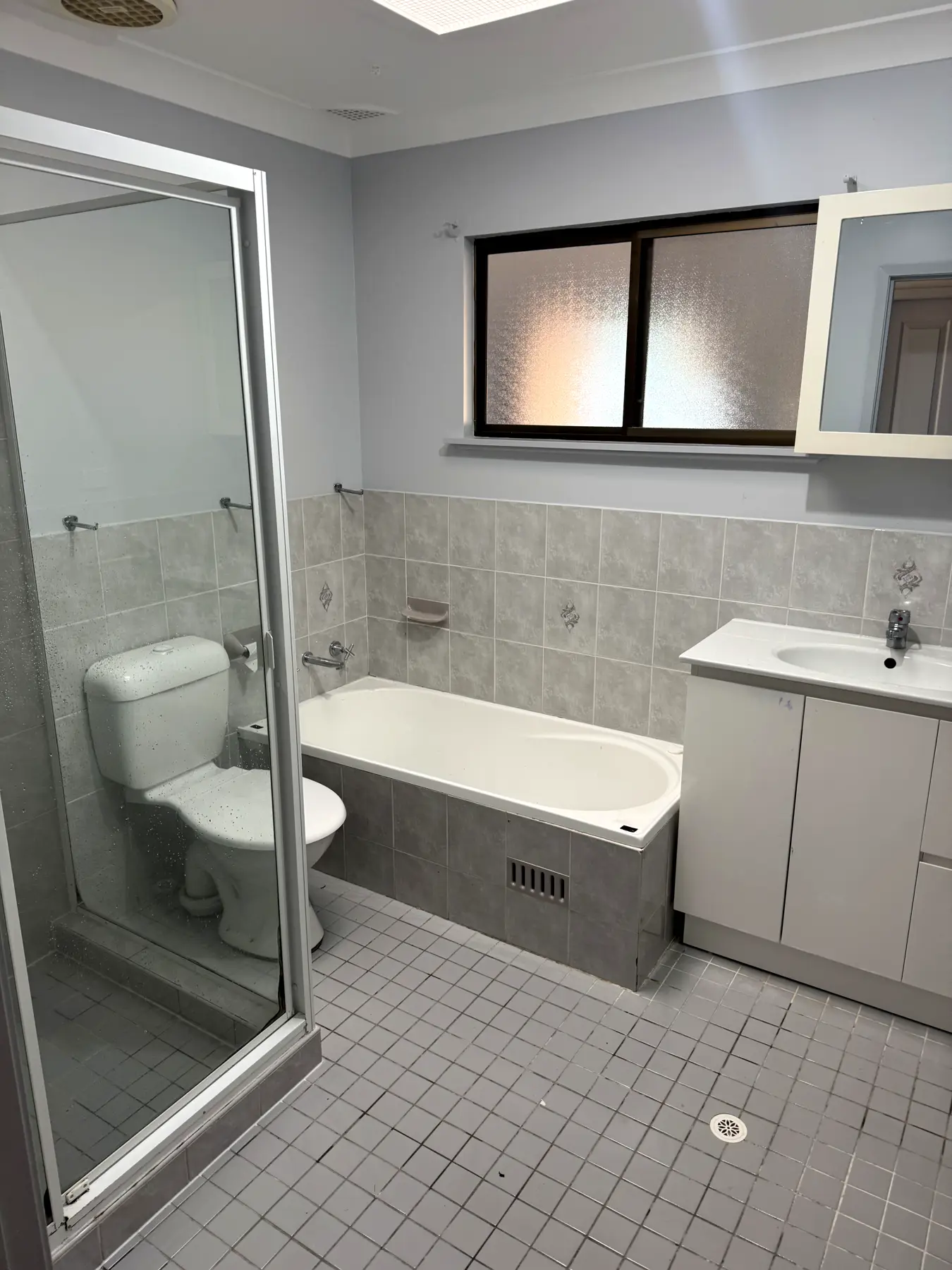 Bathroom renovation before, Gorokan