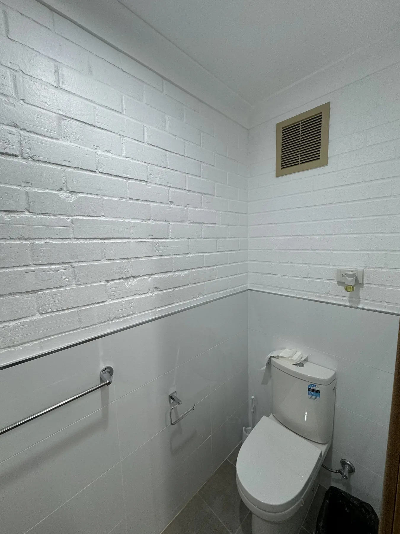 Pre-school bathroom renovation after, Gorokan