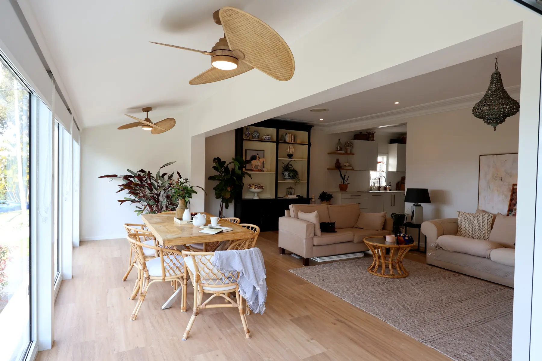 New living and dining room opening to the lake, Carey Bay