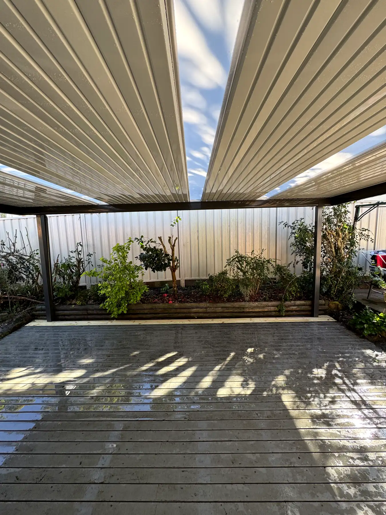 Stratco Outback pergola, Wyong — photo 2