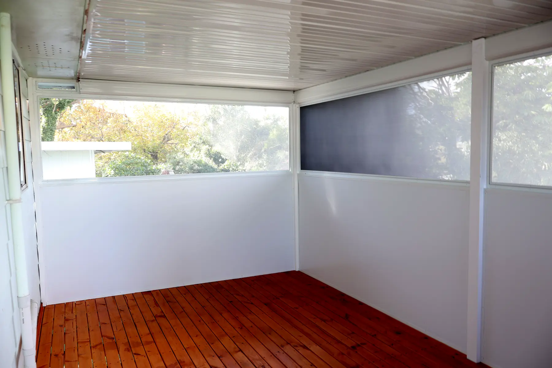 Sunroom rebuilt as an enclosed deck, Blackalls Park — photo 4