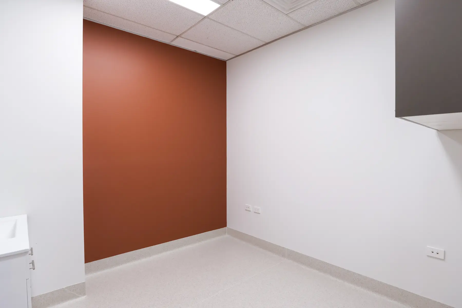 Medical centre consult rooms, Awabakal clinic, Hamilton — photo 4