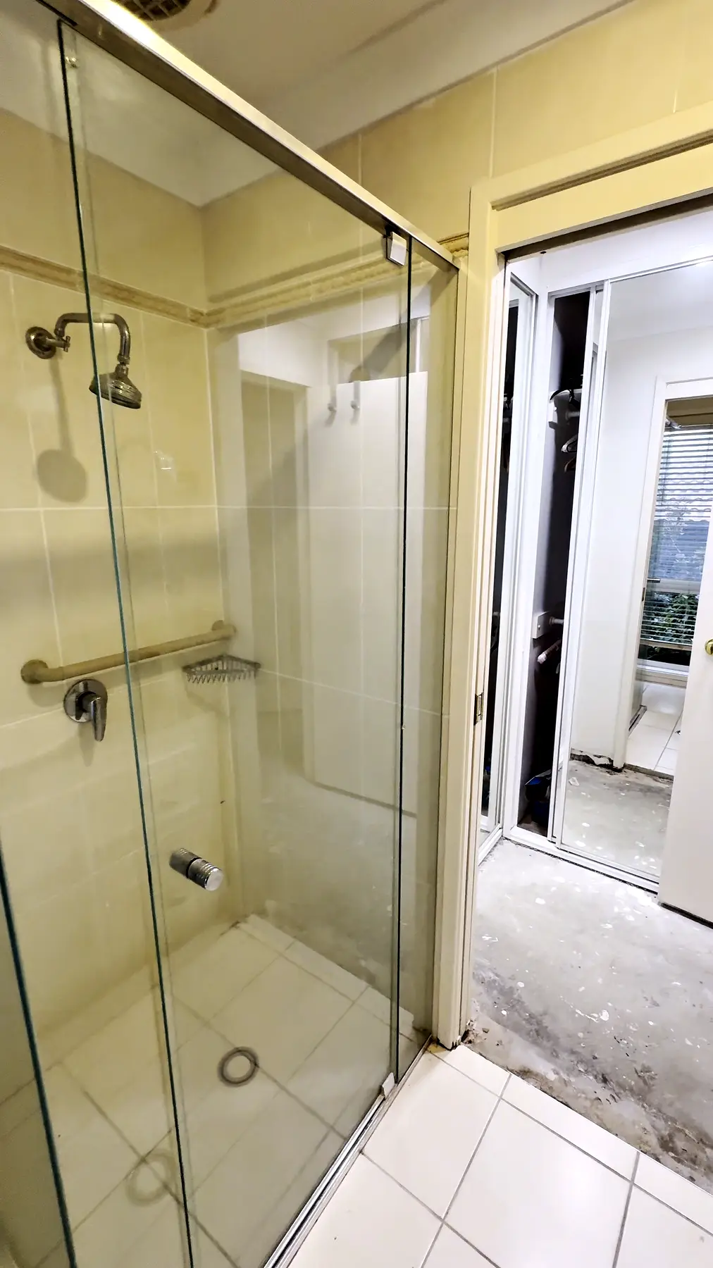 Ensuite, Kariong — before 2