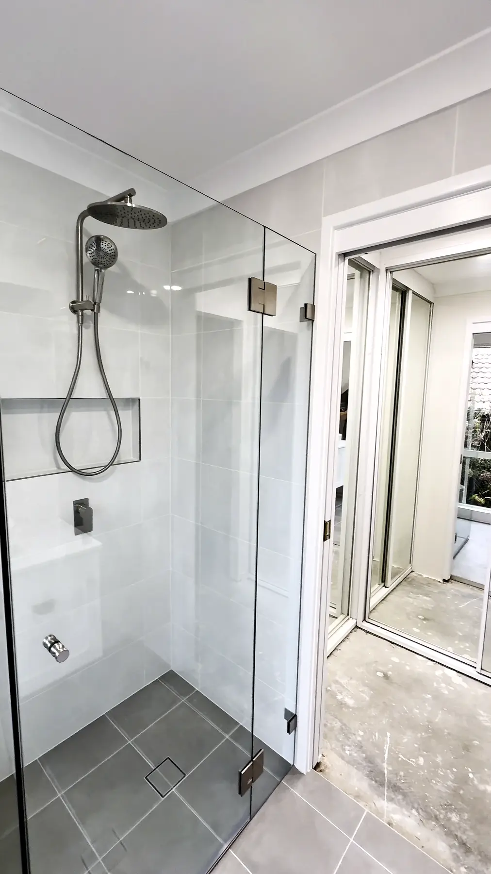 Ensuite, Kariong — photo 3