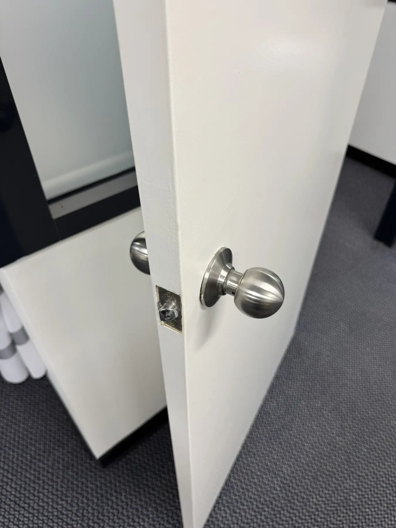 Office doors & dividing wall, Tuggerah — photo 3